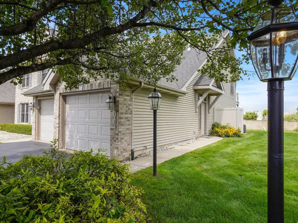 1036 Lakewood Ct, Schererville, IN 46375