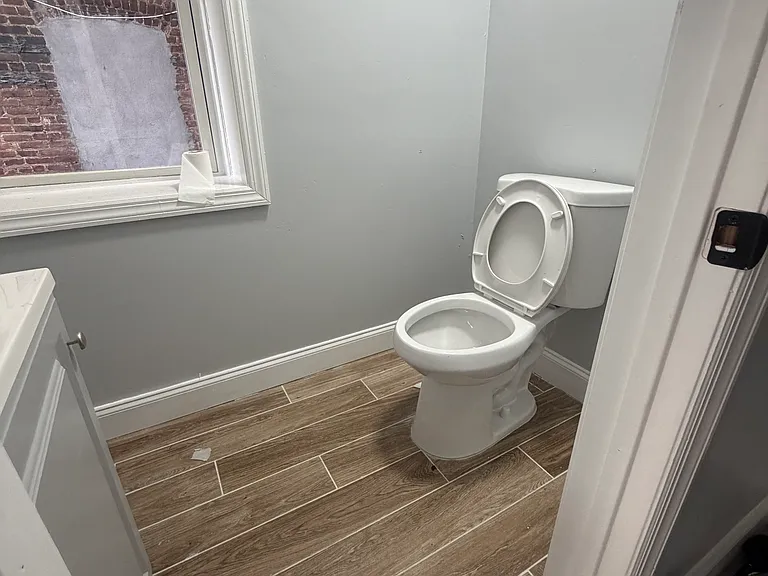 96 Eaton Pl #LL1 — Photo 14