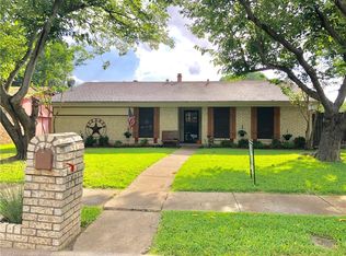 1401 Long Shadow Ln, Mesquite, TX 75149