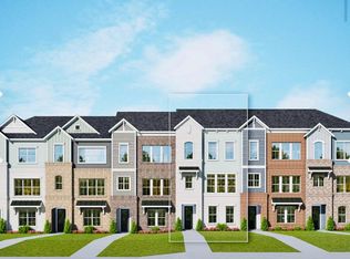 830 Kenway Ave, Roswell, GA 30076