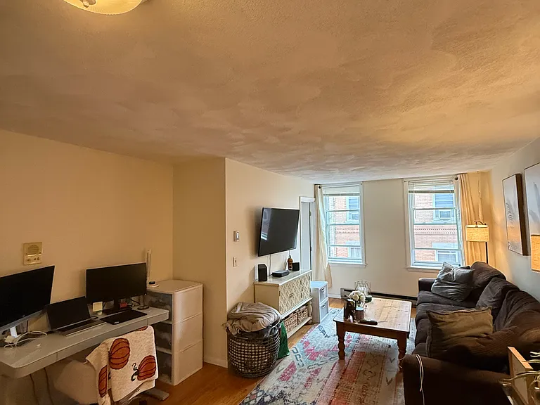 92 Prince St #7 — Photo 3