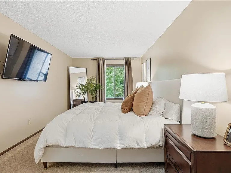 3640 Independence Ave S #61 — Photo 10