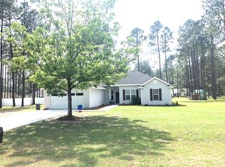 6664 Pine Ridge Cir, Blackshear, GA 31516
