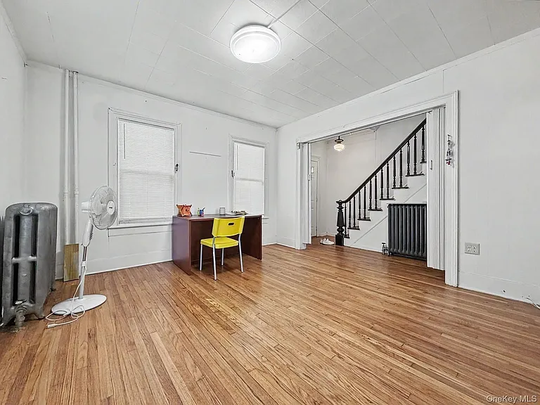 63 Fowler St — Photo 5