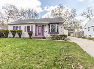 3119 Norwich Rd, Lansing, MI 48911