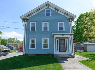 26 Pleasant St, Uxbridge, MA 01569