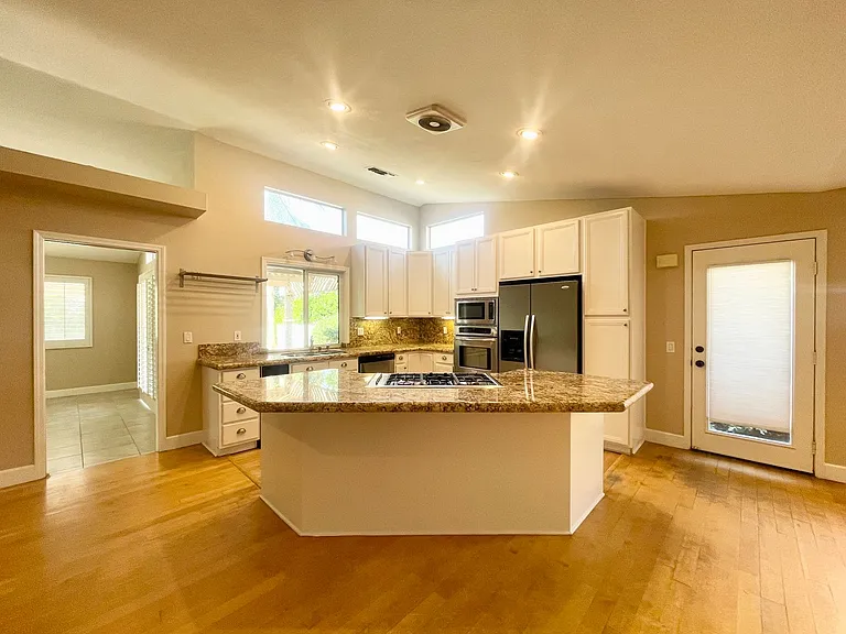 76920 Sheffield Ct — Photo 8