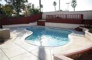 5th image of 30203 Westlake Dr