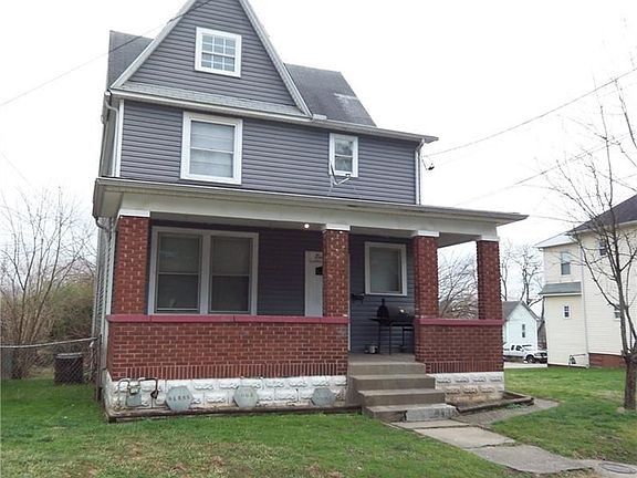 2nd image of 808 Swann St