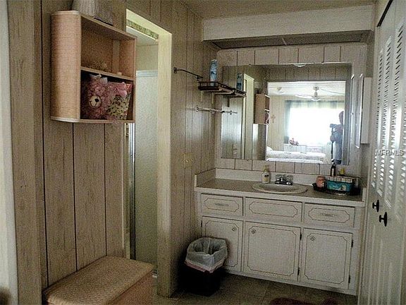 3rd image of 148 Royal Palm Cir