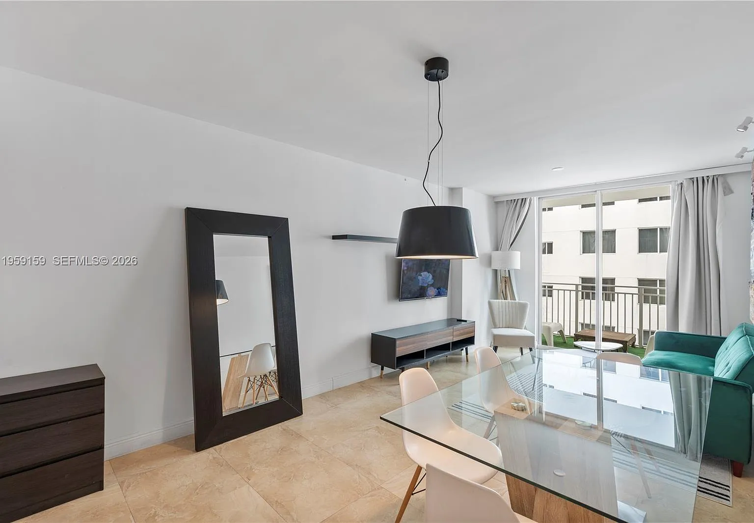 Fortune House Condo — Photo 3