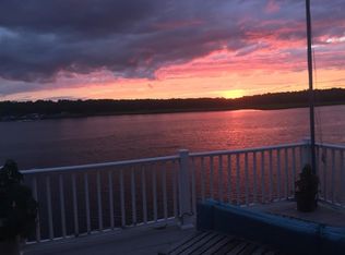 24 Highland Bay Dr, Wareham, MA 02571