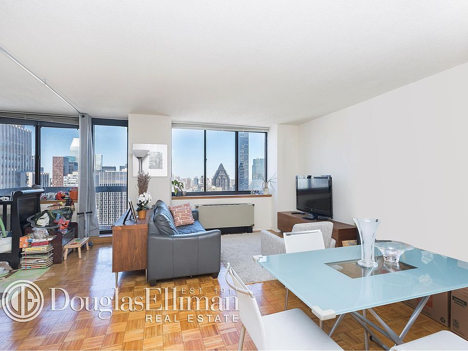 1st image of 250 E 40th St APT 46B