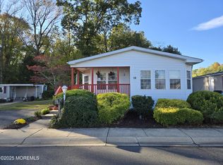 98 Woody Rd, Freehold, NJ 07728