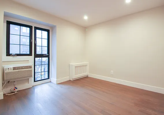 Rented by Bold New York | media 5