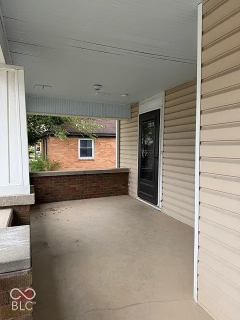 195 W Marion St — Photo 2