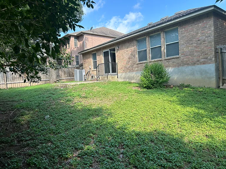 7230 Avery Rd — Photo 23