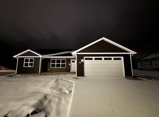 364 Brooke Dr, Omro, WI 54963