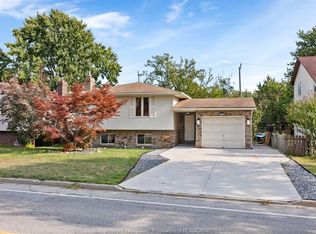 2055 Grand Marais Rd W, Windsor, ON N9E 4K1