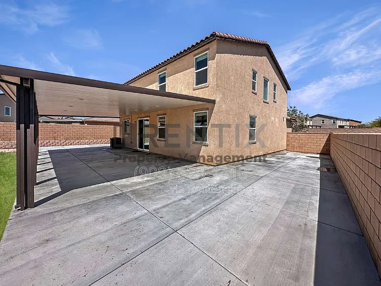 15739 Yosemite St — Photo 36
