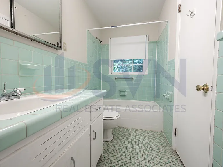 406 N Estes Dr — Photo 24