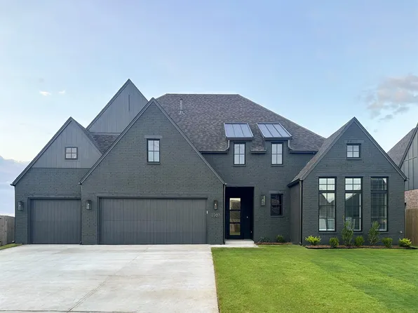 2707 W Van Buren Ct, Broken Arrow, OK 74011