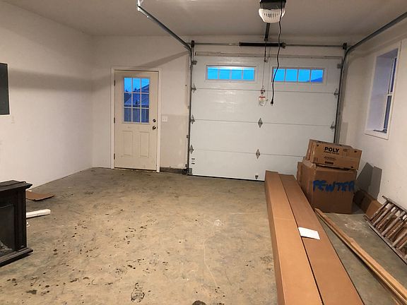 2nd image of 255 North Rd #102