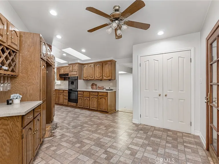 9348 Tujunga Canyon Blvd — Photo 27