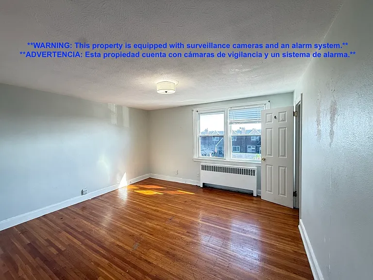 1208 Robbins St — Photo 22