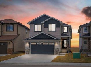 838 W Edgefield St, Strathmore, AB T1P 0E9