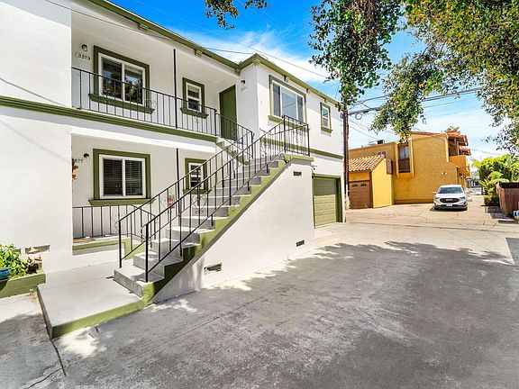 3rd image of 3379 1/2 Herman Ave