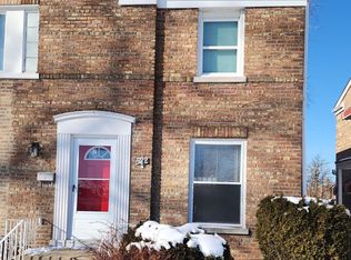 522 Geneva Ave, Bellwood, IL 60104