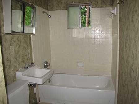 3rd image of 3115 41st Ave