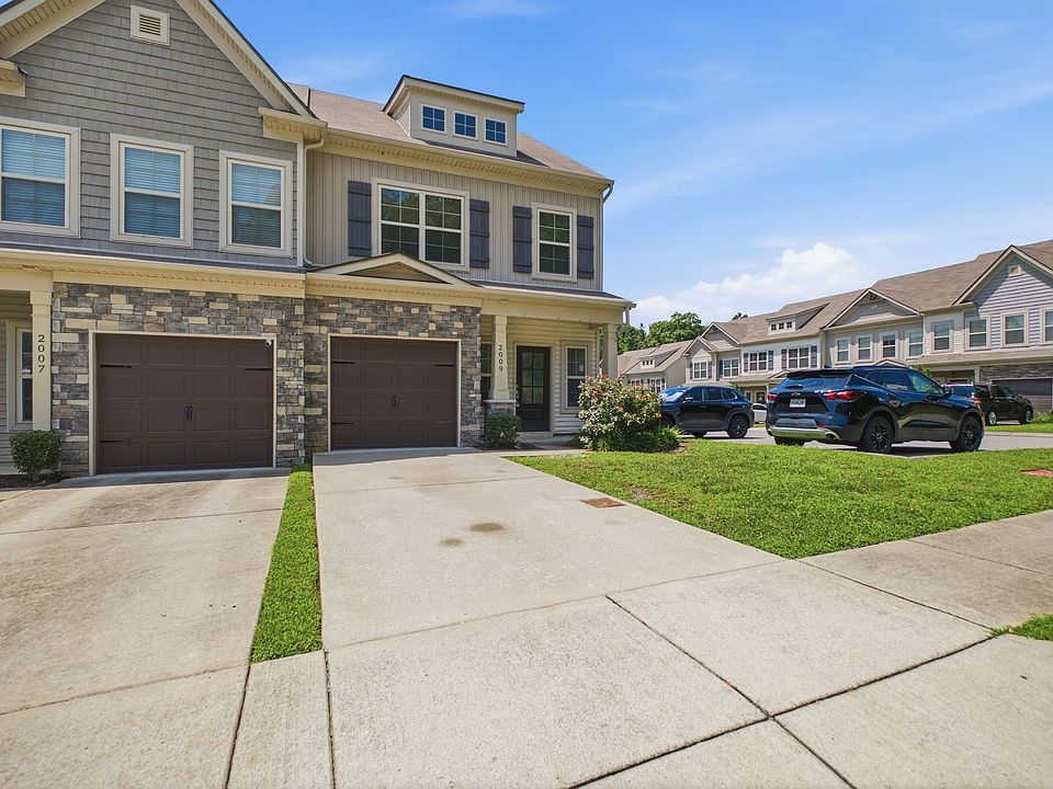 1st image of 2009 Abbingdon Way