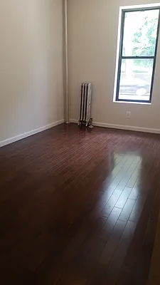 Rented by Lang Realty LLC | media 38