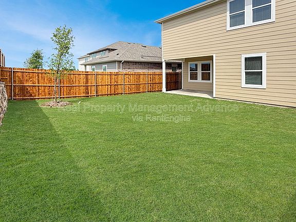 2nd image of 2210 Pioneer Meadow Dr