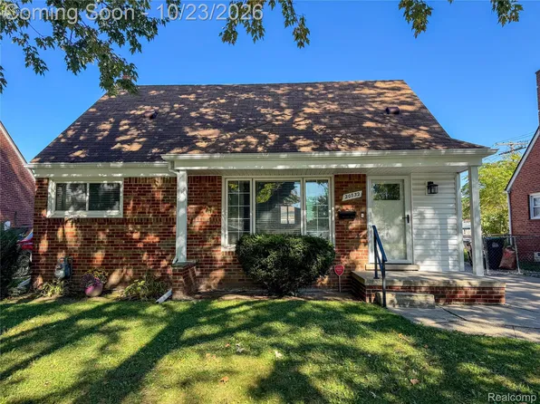 20732 Champaign St, Taylor, MI 48180