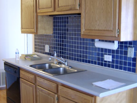 2nd image of 1009 Hayes Ct