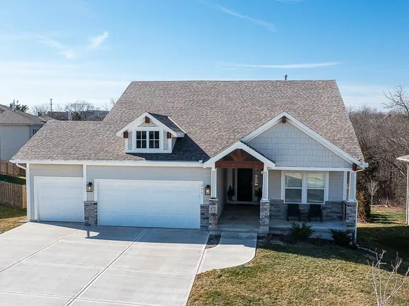 371 N Ferrel St, Olathe, KS 66061