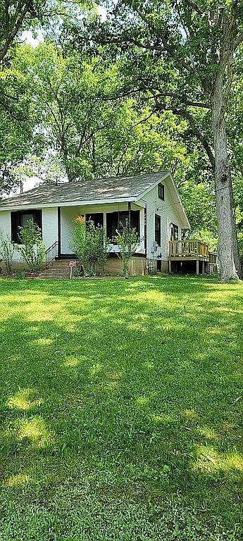 2206 S Taylor Rd photo 1