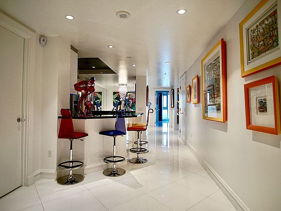 Remodeled & Modern!
