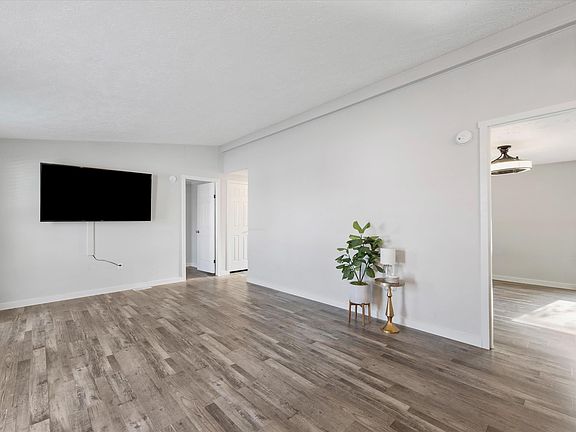 5th image of 18 Nuclear Ln