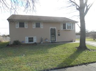 22461 Yates Ave, Sauk Village, IL