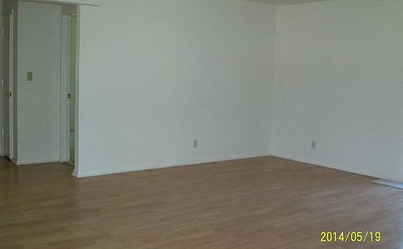 3rd image of 1866 SW Cycle St