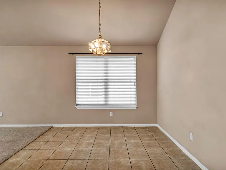 5700 Lomita Verde Cir — Photo 7