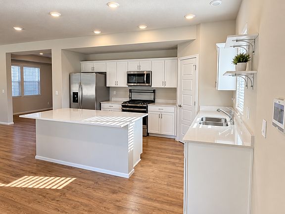 3rd image of 8218 S Allora Rd
