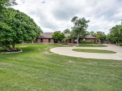 717 Verna Trl N, Fort Worth, TX, 76108
