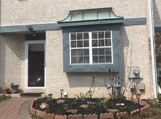 266 Lawndale Ave, King Of Prussia, PA 19406