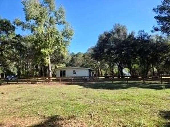441 Wonderland Dr, Shepherd, TX 77371