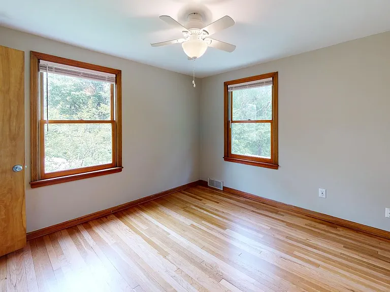 2635 Hunt St — Photo 13